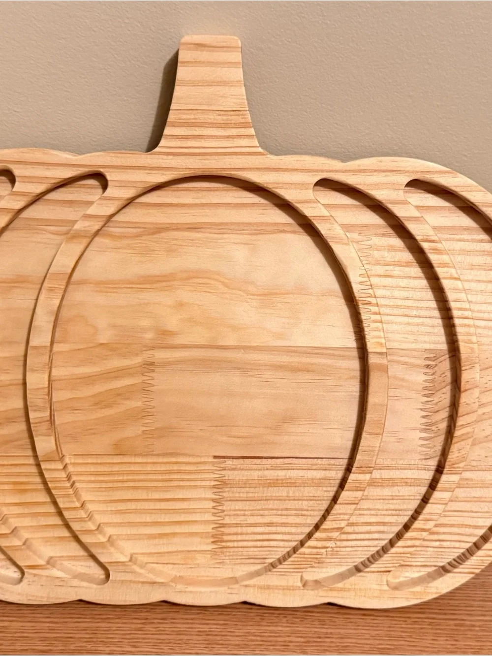 Wooden Pumpkin Serving Board - Natural Light Wood